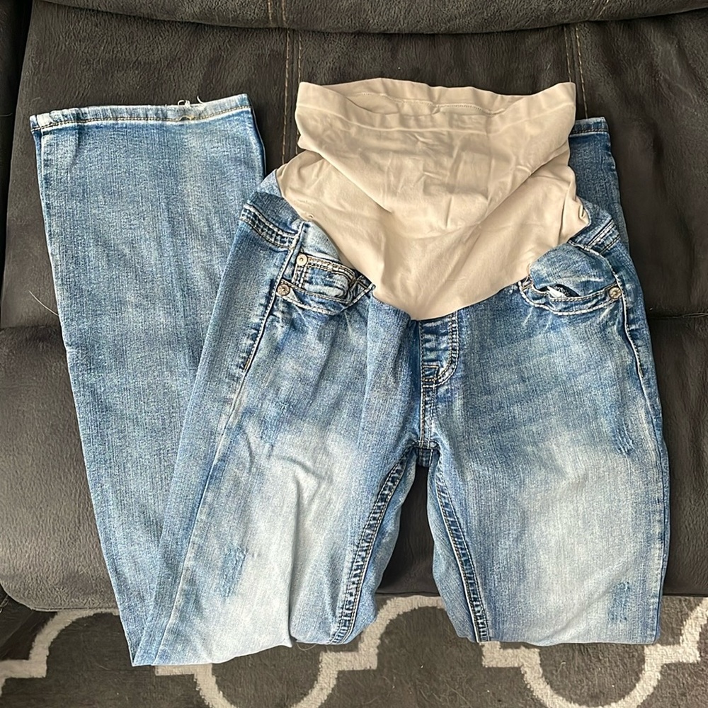 Maternity jeans size small